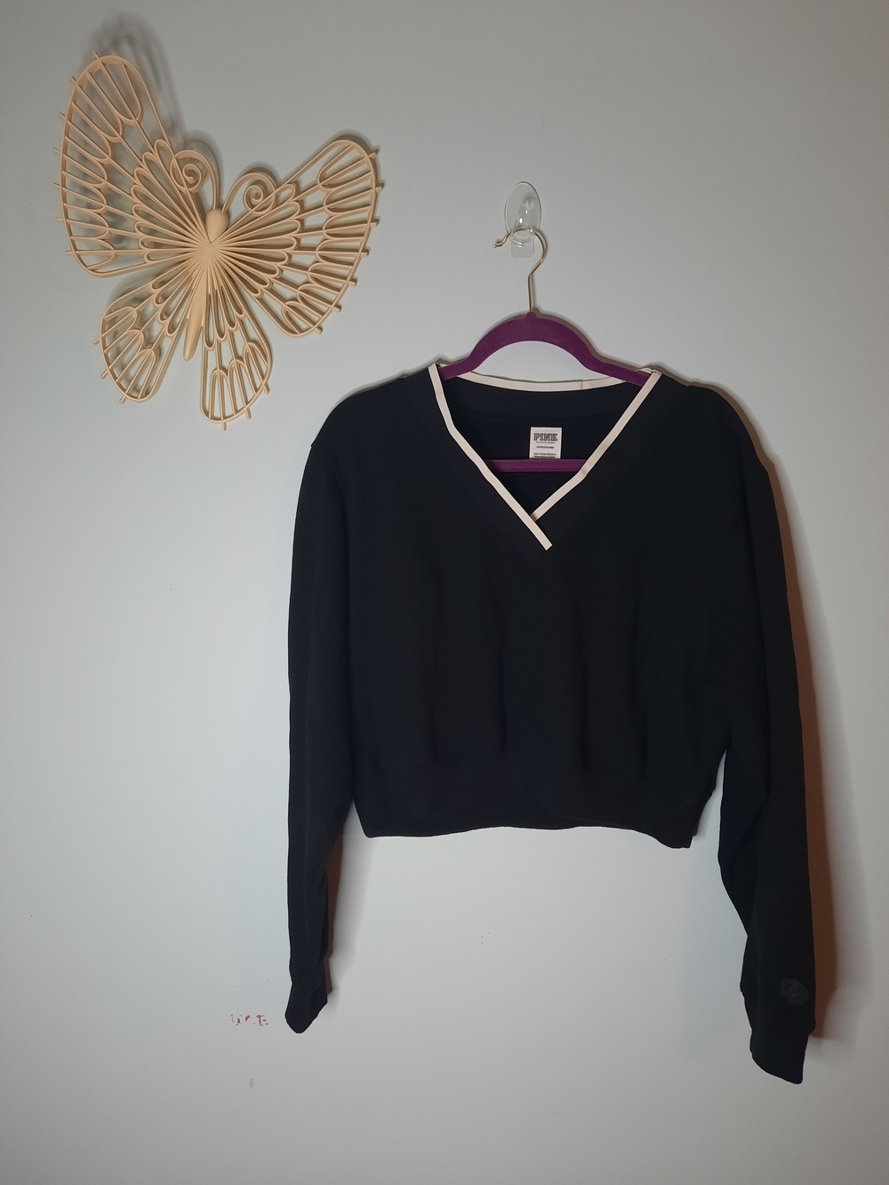 PINK Victoria's Secret, Sz Small, Black Cropped Sweatshirt, V-Neck, Preppy, Cute